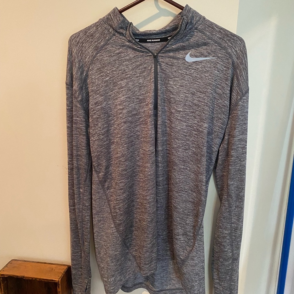 Nike Running Half Zip Size Medium Great Condition